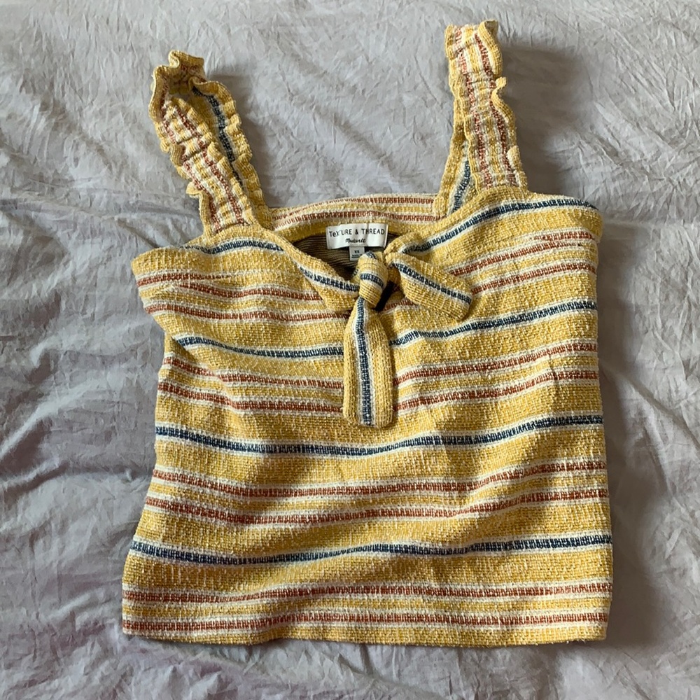 ☀️Cute crop blouse top ☀️